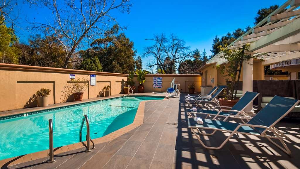 Best Western Plus Riviera Menlo Park Exterior photo