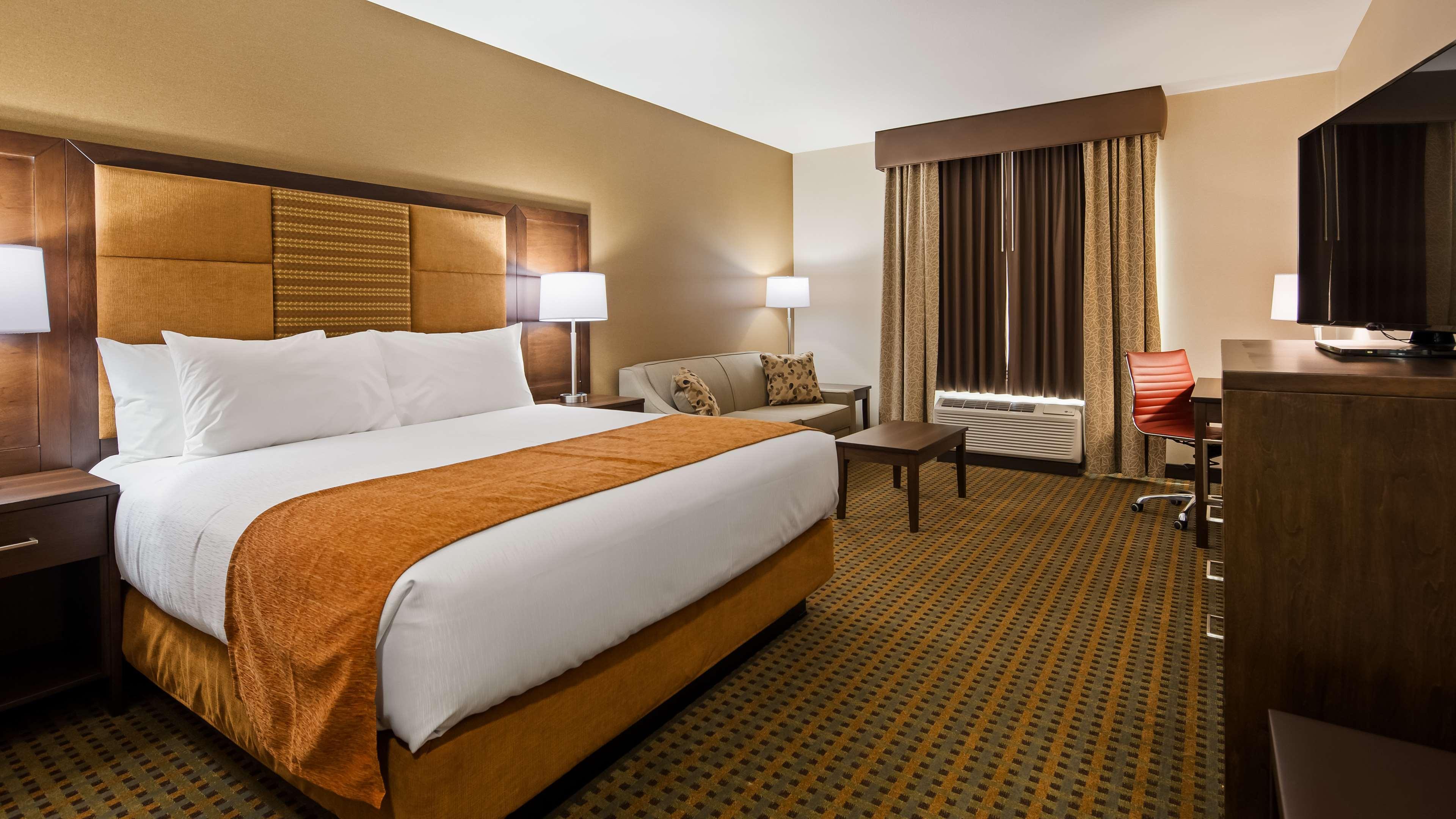 Best Western Plus Riviera Menlo Park Exterior photo