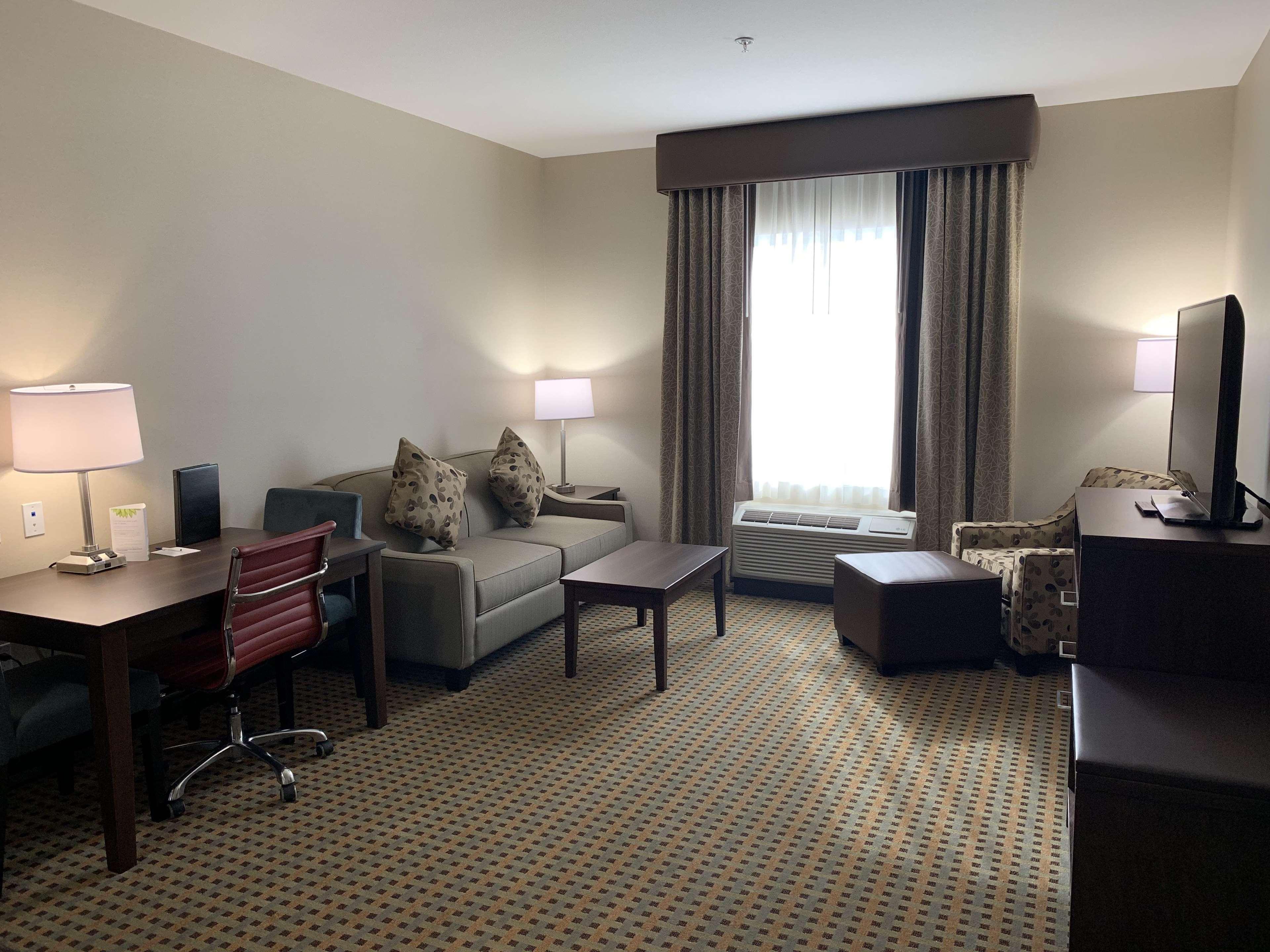Best Western Plus Riviera Menlo Park Exterior photo
