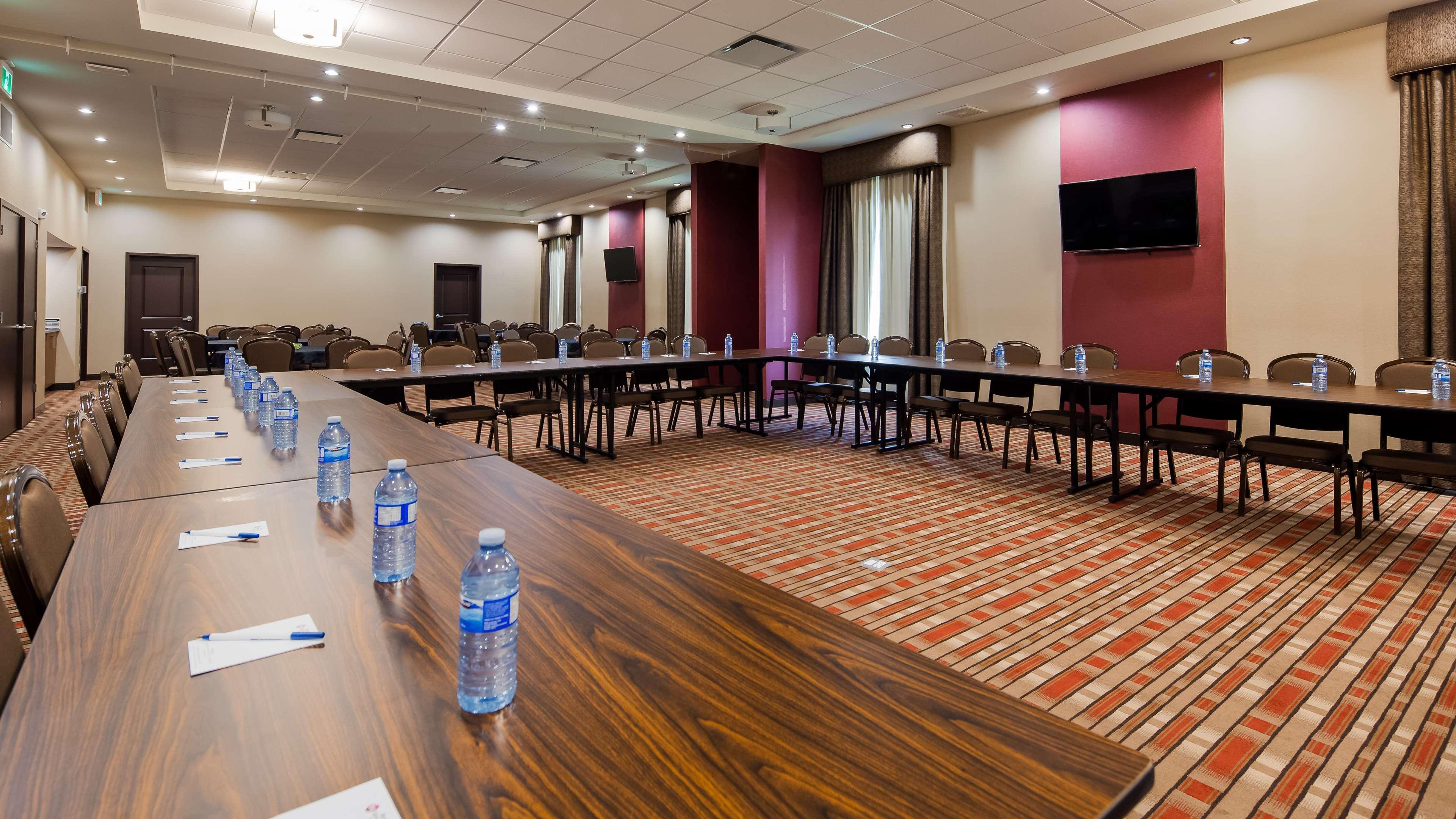 Best Western Plus Riviera Menlo Park Exterior photo
